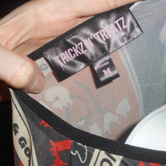 NWOT Dolls Kill Horror Halloween sheer vintage style shirt, Medium - Picture 4 of 4